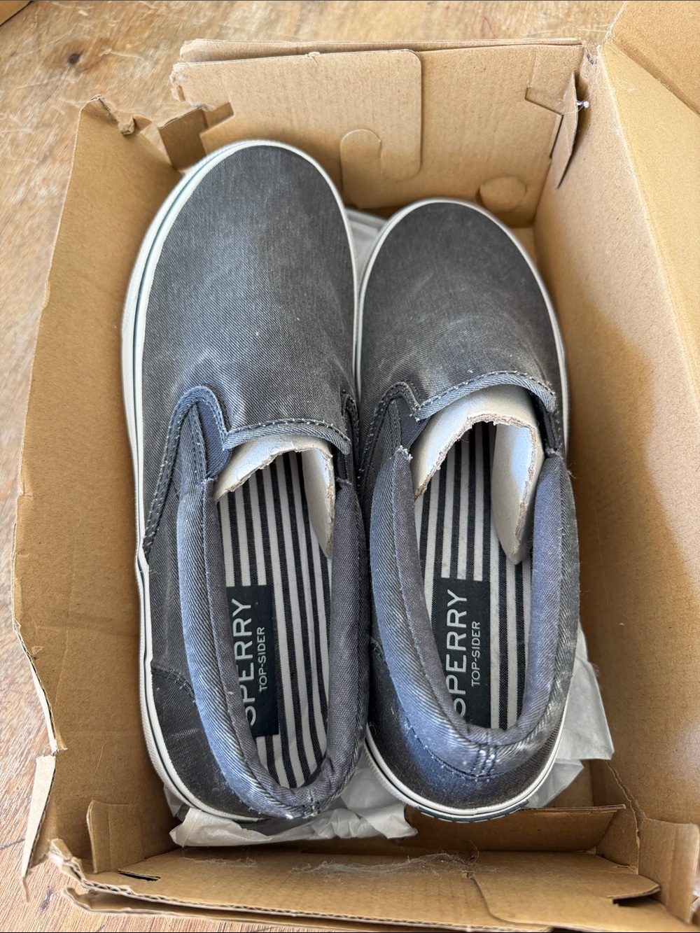 Sperry Men's Slip-On Canvas Loafers in Charcoal Gray